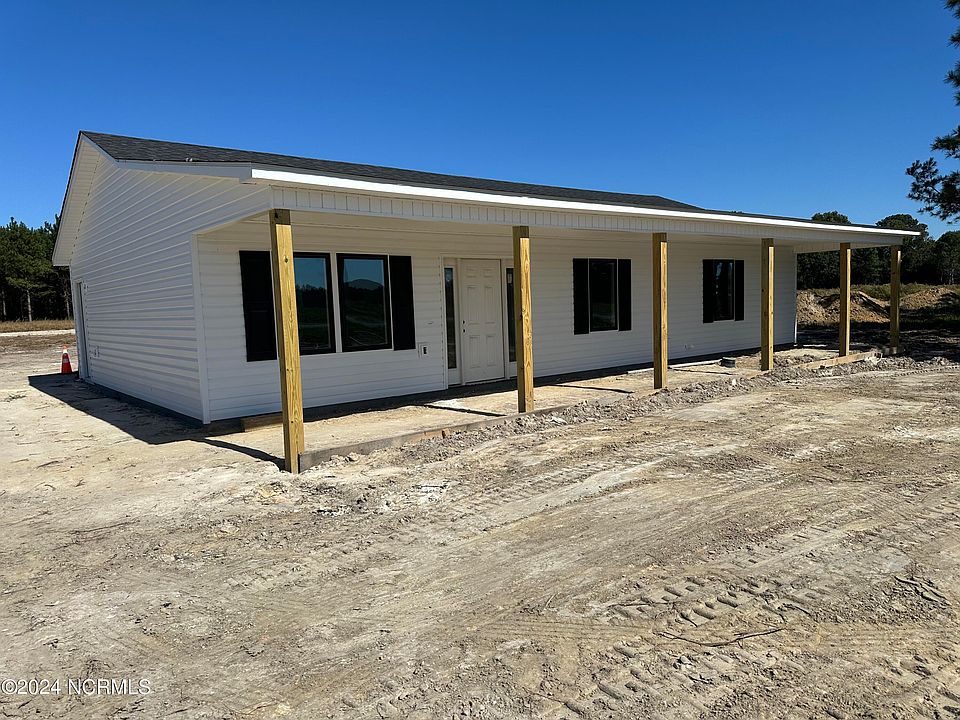 2nd image of 2103 Rowan Road
