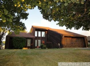 1217 Monroe St S, Shakopee, MN 55379