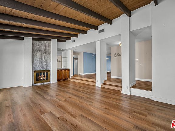 3rd image of 88 Aspen Way
