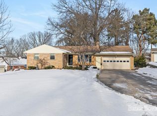 155 Louise St NE, Rockford, MI 49341