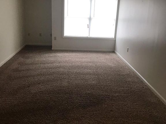 2nd image of 21155 Lexwood Dr Unit 107