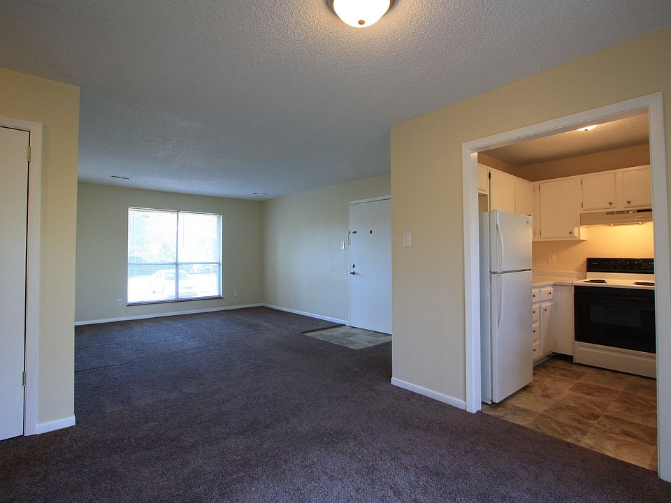 Kitchen LR DR