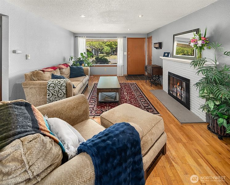 4th image of 4608 N 25th Street