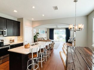 882 S 10th Ave, Jacksonville Beach, FL 32250