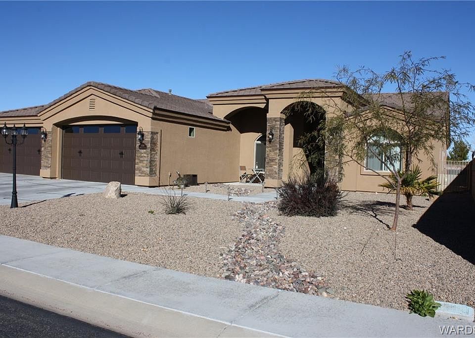 1st image of 3049 Canyon Del Vista Dr