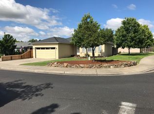 259 Tierra Cir, Eagle Pt, OR 97524