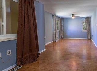 46 Lafayette Ln, Cherry Hill, NJ 08003