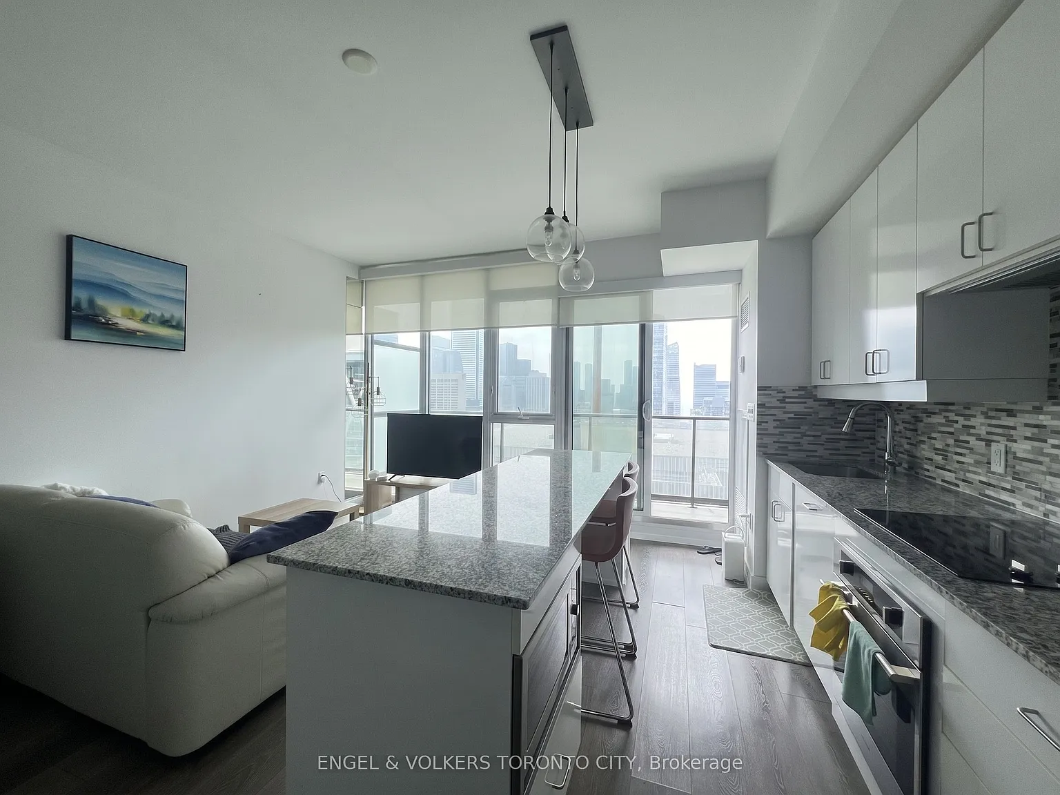 1 bed, $2,500 — Photo 2