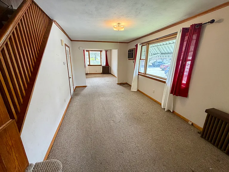 33 Warner St #33 — Photo 5