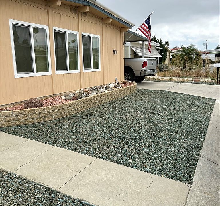 2nd image of 1744 Santiago Way