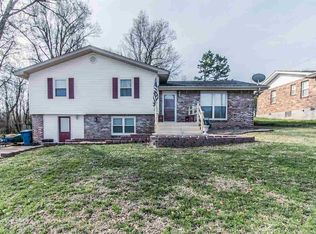 2006 Cravens Ln, Poplar Bluff, MO 63901