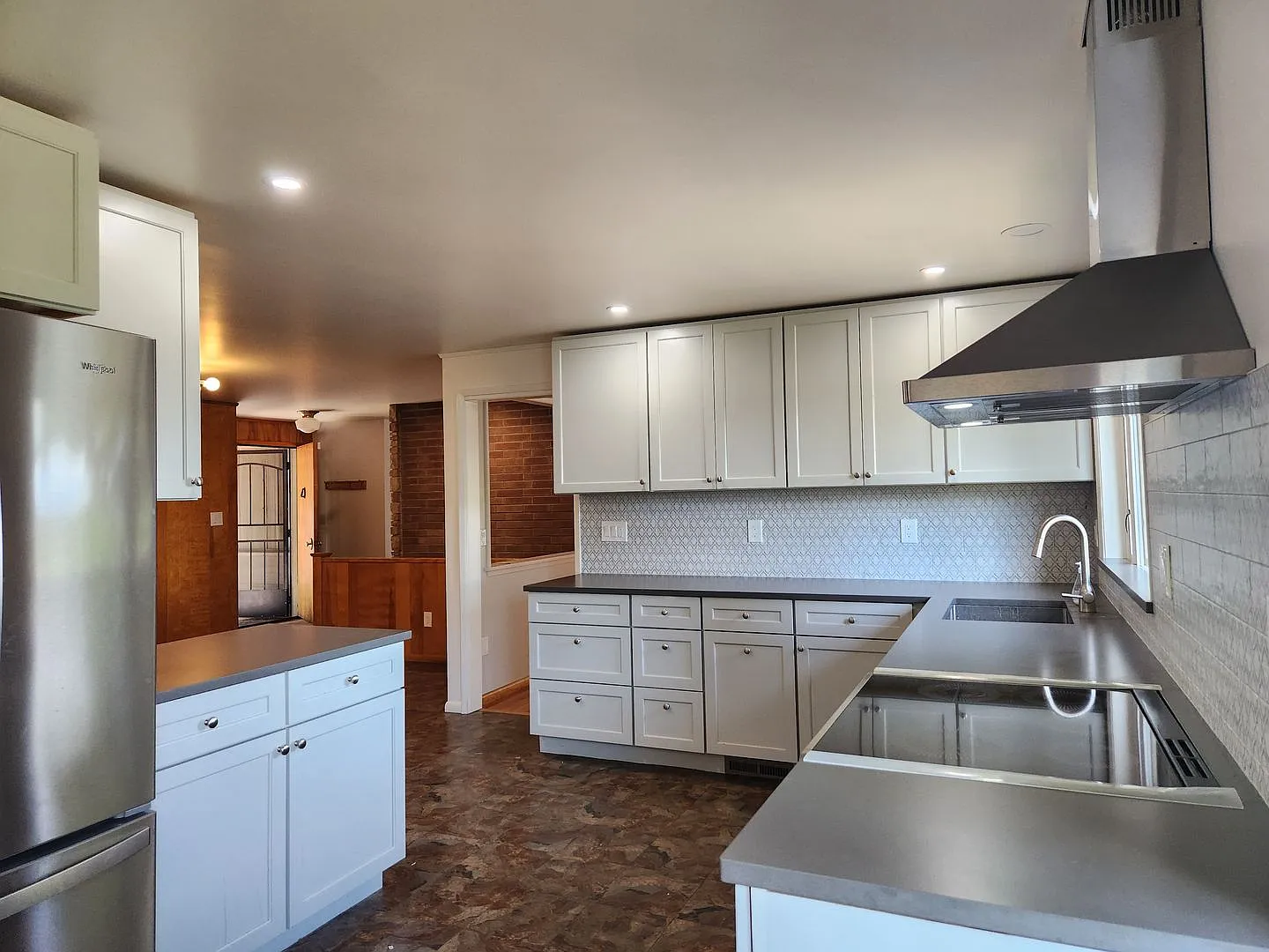 4 Bedroom 1.75 Bath Duplex Home With Views, Lake Forest Park, $4350 per/mo — Photo 3