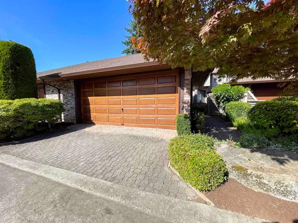 1725 Southmere Cres #6, Surrey, BC V4A 7A7