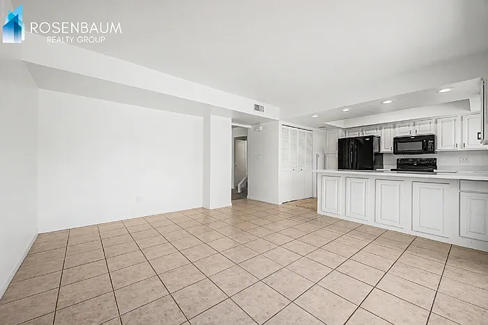 8548 E McDonald Dr — Photo 6
