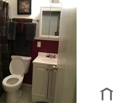 2 bed, $2,000 — Photo 2