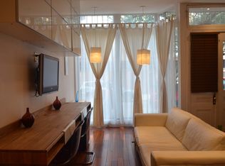 2012 South St #1F, Philadelphia, PA 19146