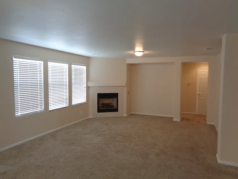 15697 E Randolph Pl — Photo 7
