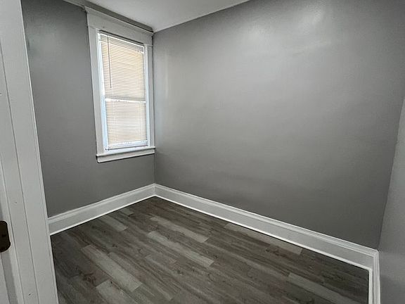 3rd image of 340 E Albanus St #2B-1BA
