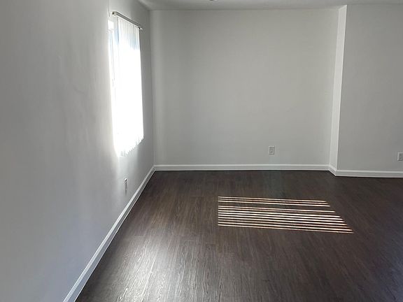 4th image of 1412 N Vista St APT 3