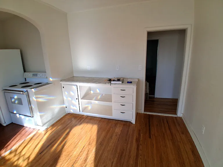 Kitchen (9)_12232025