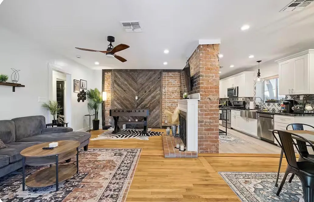 3 bed, 1698 sqft, $4,250 — Photo 3