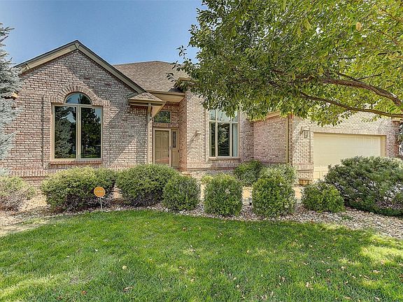 3rd image of 7840 W Oxford Cir