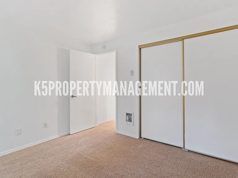 CEDAR MILL VILLAGE APARTMENTS — Photo 27