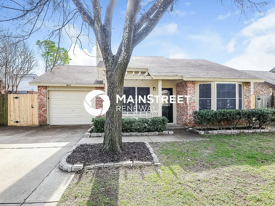 4644 Baytree Dr
