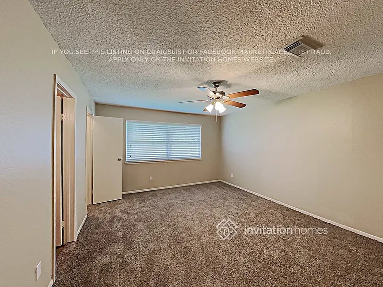 2606 Elm Hollow St — Photo 10