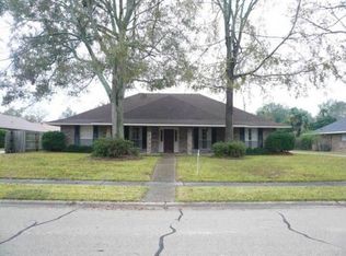 2177 Palisades Dr, Baton Rouge, LA 70815