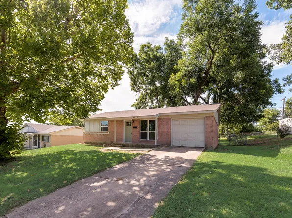 4250 Mehalia Dr, Dallas, TX 75241