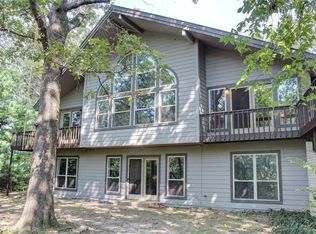 4045 N Hillside Ter, Fayetteville, AR 72703