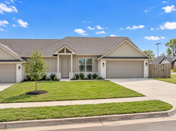 3198 Dogwood Park Ct, Tyler, TX 75707