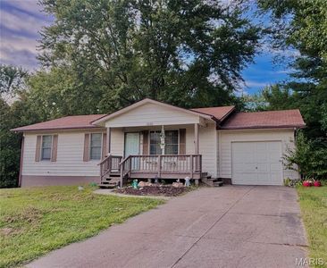 2030 Treasure Dr, Edwardsville, IL, 62025