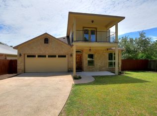 10815 Oakwood Cir, Dripping Springs, TX 78620