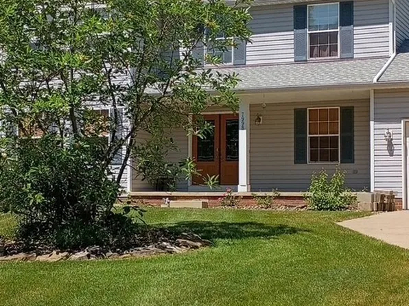 7998 Wolff Dr, Garrettsville, OH 44231
