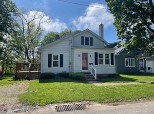 236 Chestnut St, Girard, PA 16417
