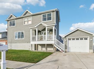 703 Bobby Jones Rd, Brigantine, NJ 08203