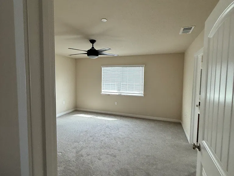 458 Peppercorn Dr — Photo 9