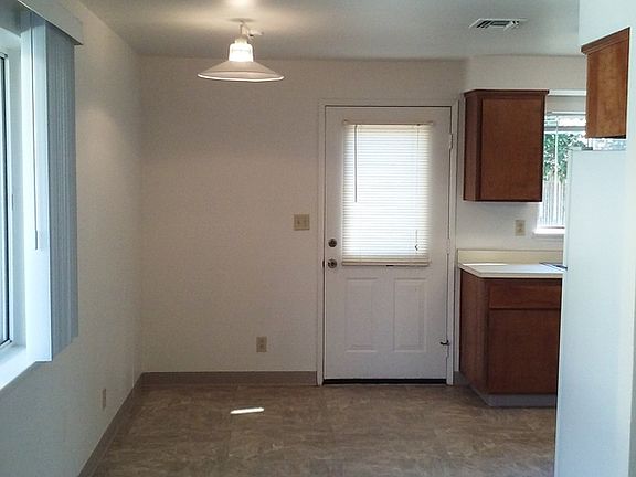4th image of 2152 NW North Hill Dr #A