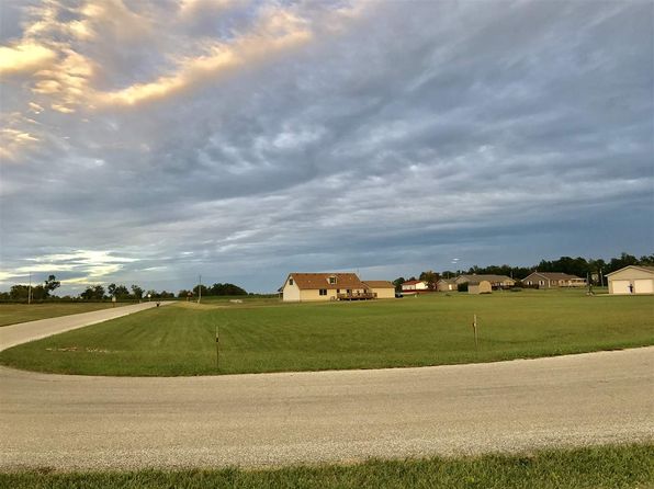 46952 Real Estate 46952 Homes For Sale Zillow