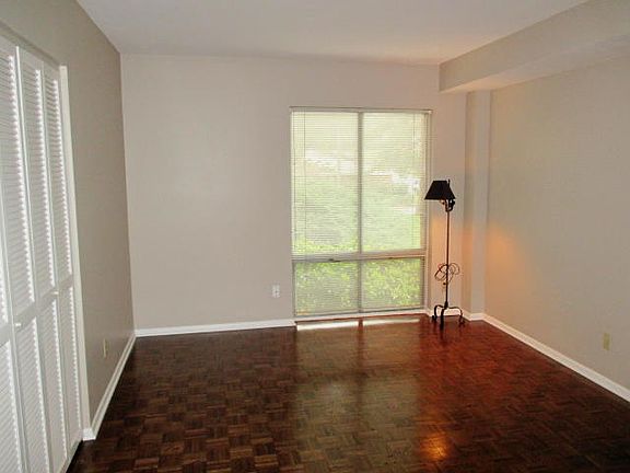 5th image of 1400 Kenesaw Ave APT 31F