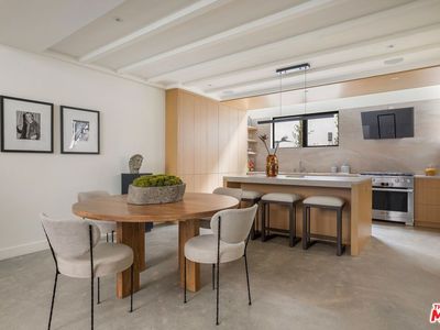 919 Hilldale Ave, West Hollywood, CA, 90069
