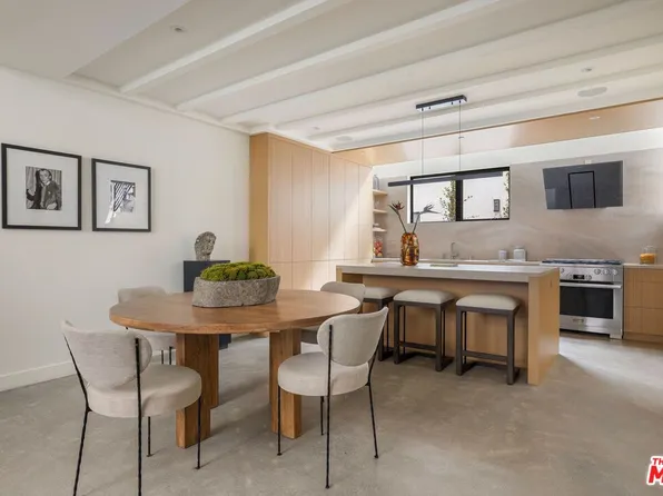 919 Hilldale Ave, West Hollywood, CA 90069