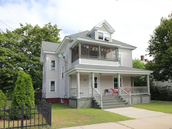 37 Finn St, Northampton, MA 01060
