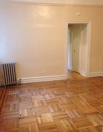 3rd image of 535 Parkside Ave APT 3J