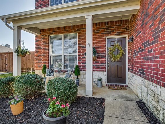 3rd image of 2208 Del Mar Ct