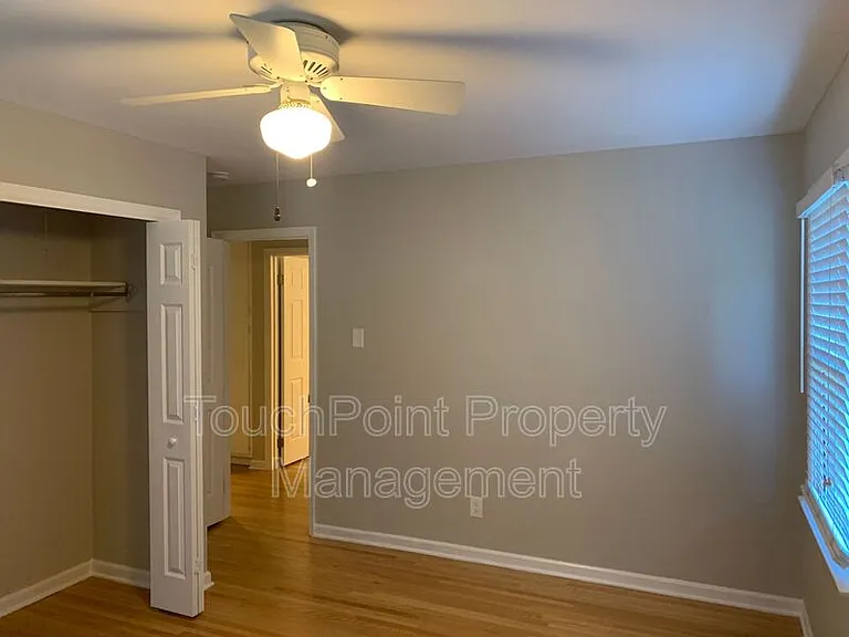 1130 Cheddington Dr — Photo 22