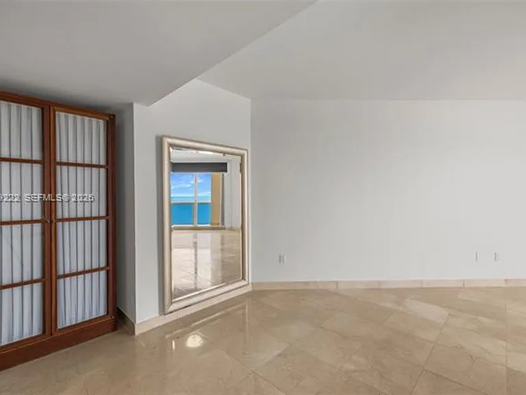 9559 Collins Avenue Cu #S9 — Photo 16