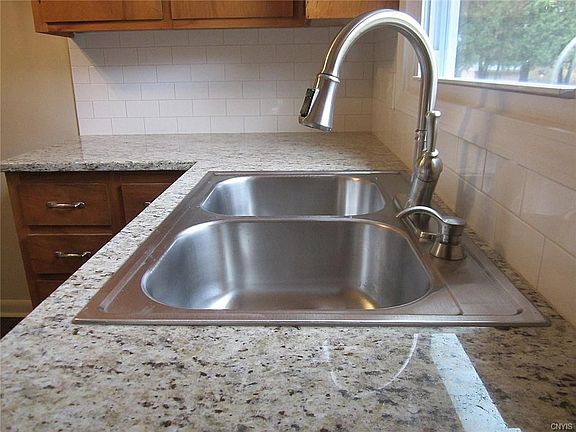 4th image of 8180 Eileen Ave